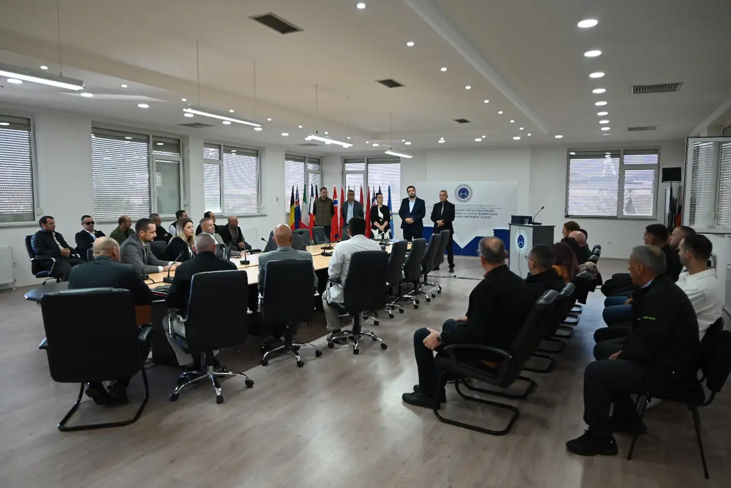 Në AKSP u mbajt ceremonia e ndarjes së diplomave për studentët e diplomuar në vitet 2025 - 2026